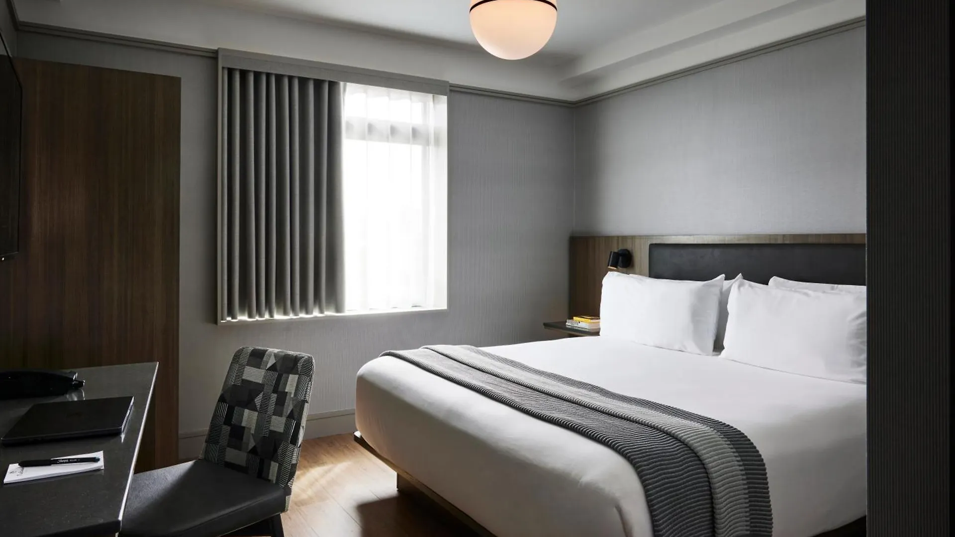 The Melrose Hotel Нью-Йорк